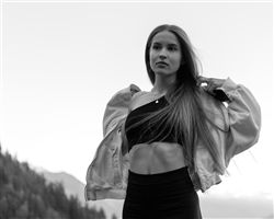 Подсмотренная чужая фотосессия